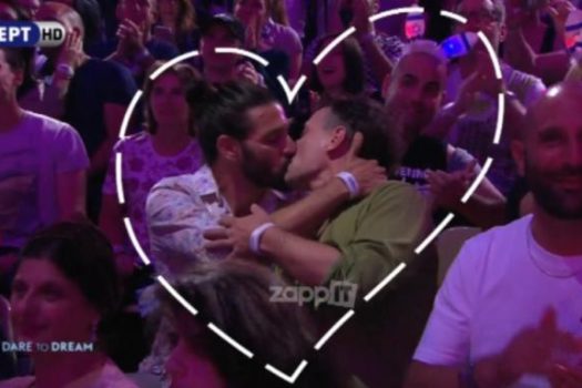 Eurovision 2019: Τα gay γλωσσόφιλα που έκαναν χαμό στον ημιτελικό! [φωτο]