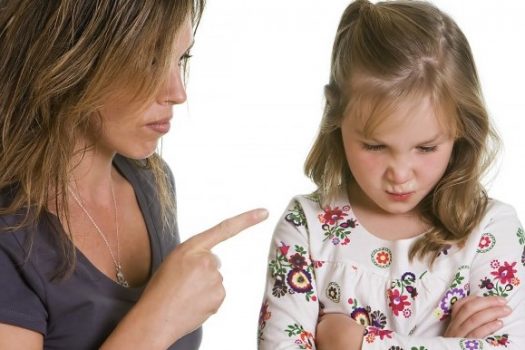 5 Ψυχικά τραύματα από την παιδική ηλικία που μας ακολουθούν σαν ενήλικες